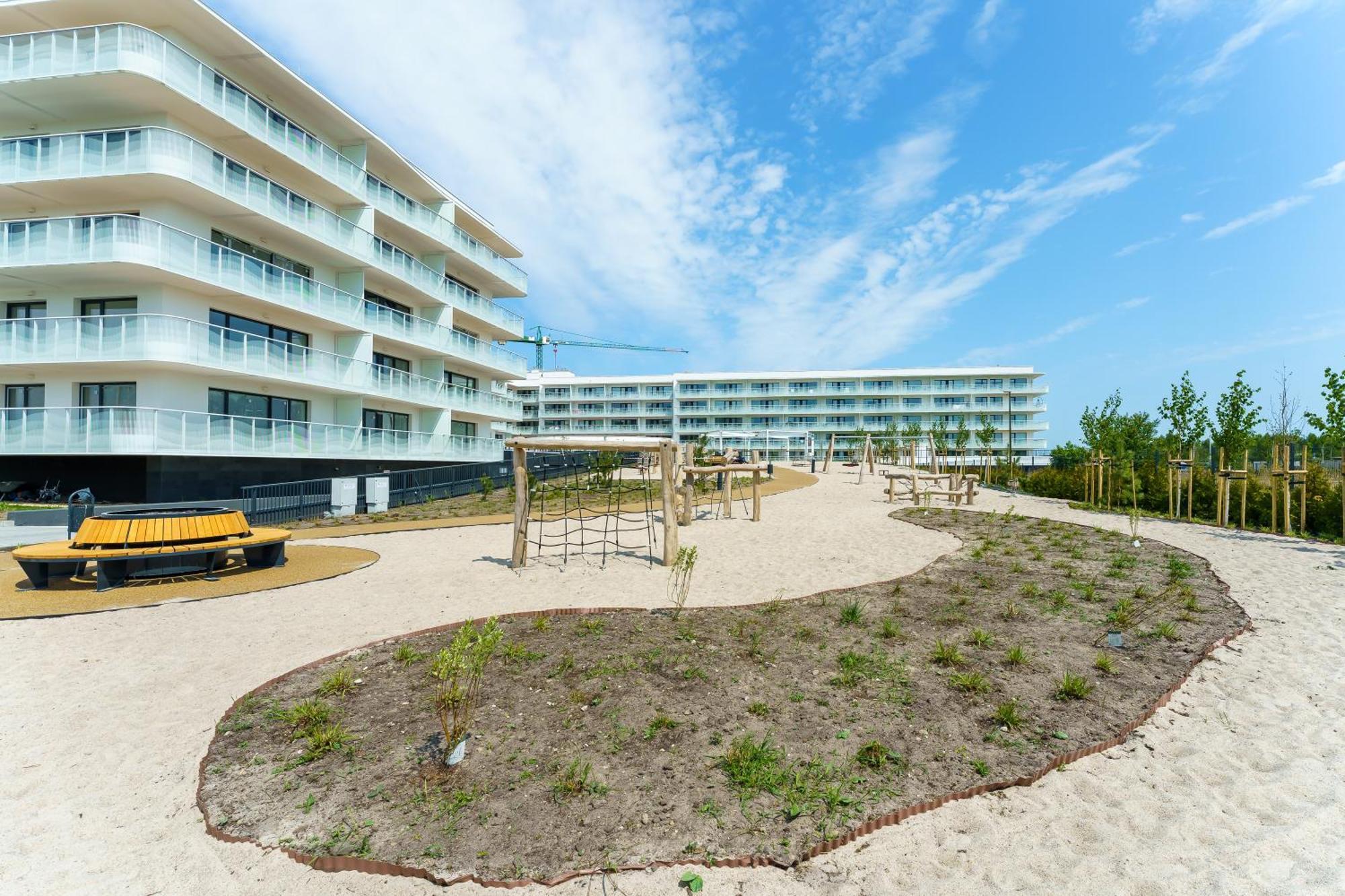 Polanki Aqua Apartamenty Nielimitowany Dostep Do Basenow Parking Free コウォブジェク エクステリア 写真